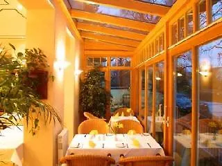 Ξενοδοχείο Akzent Privat - Nichtraucherhotel 3*
